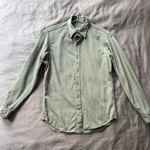 Outlier 100% Merino No Pocket Pivot Button Down Shirt in Size Small, Gray